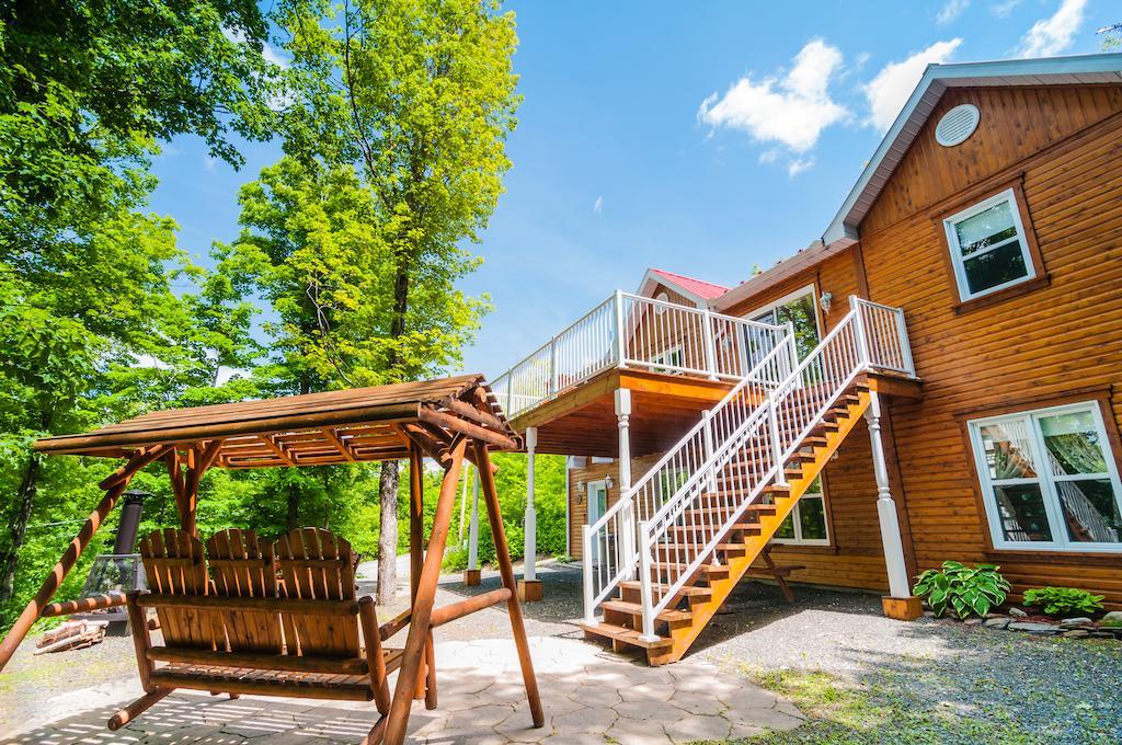 Villa Domaine Des Montagnais Notre-Dame-Des-Bois Exterior foto