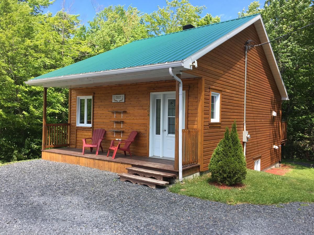 Villa Domaine Des Montagnais Notre-Dame-Des-Bois Exterior foto